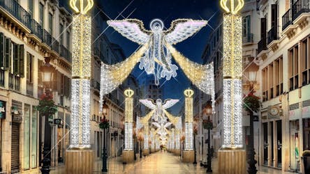 Christmas lights visit of Malaga with pickup from the Costa del Sol